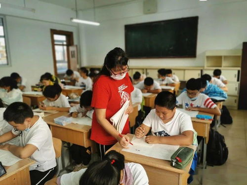 52中學提升課后服務質量，辦人民滿意教育